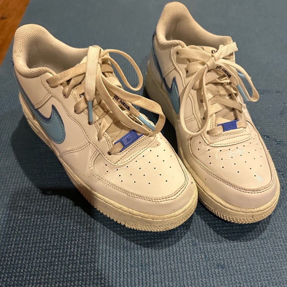 Air Force ones used max of 4 times.